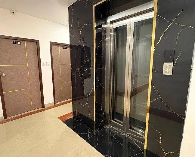 Black marble lift lobby